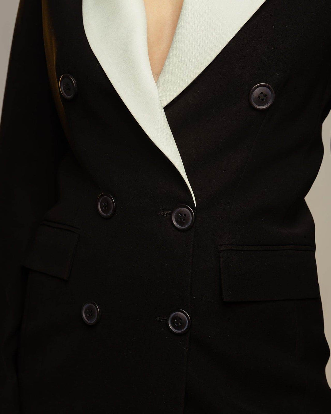 TAILORED DOUBLE BREASTED BLAZER - MOONMAINS EGY