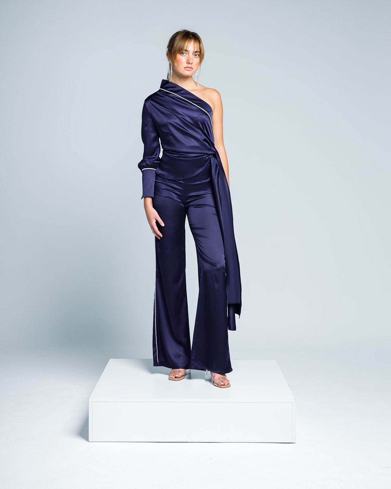 SATIN WIDE LEG PANTS WITH STRIPE IN NAVY - MOONMAINS EGY