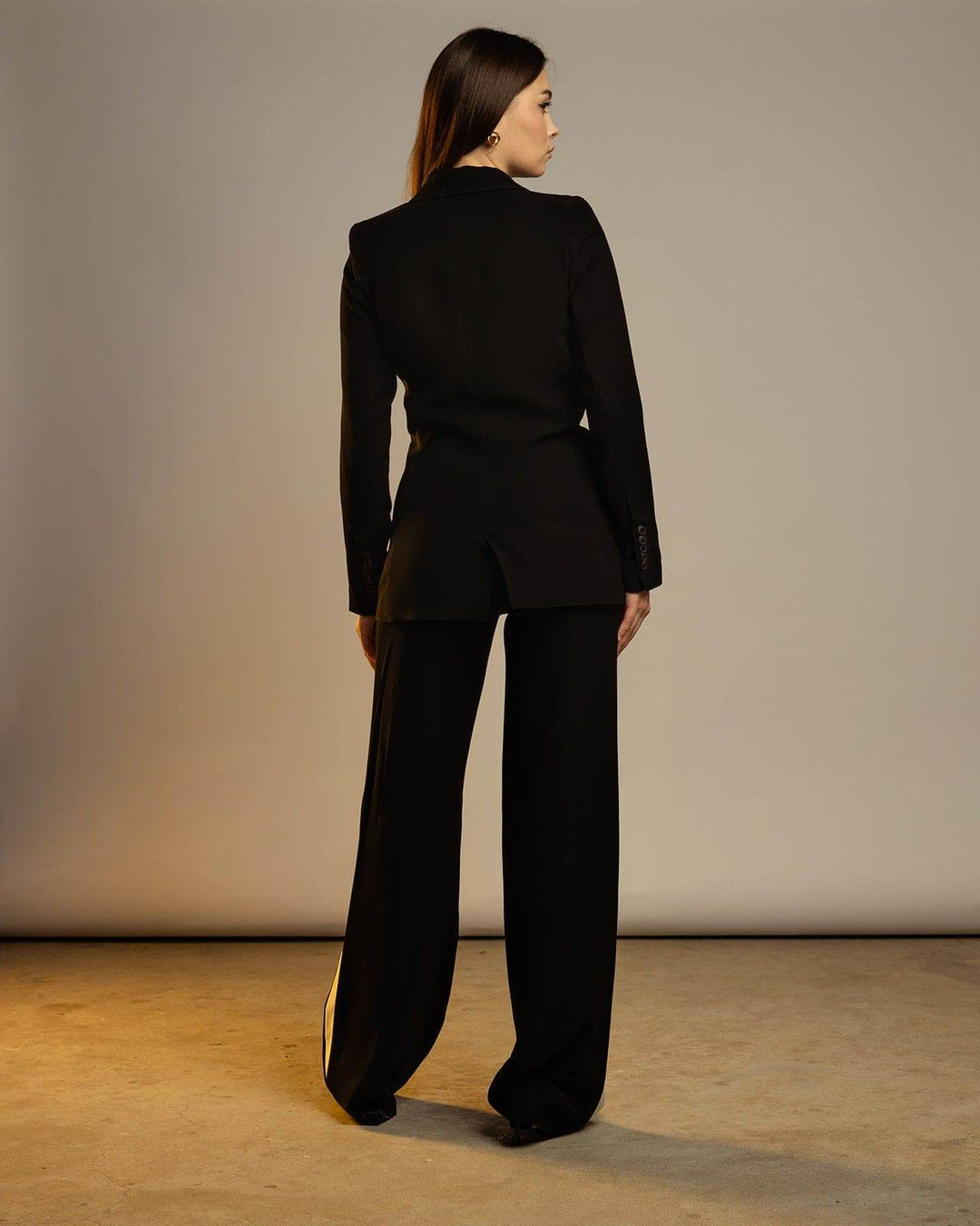 TAILORED DOUBLE BREASTED SUIT - MOONMAINS EGY