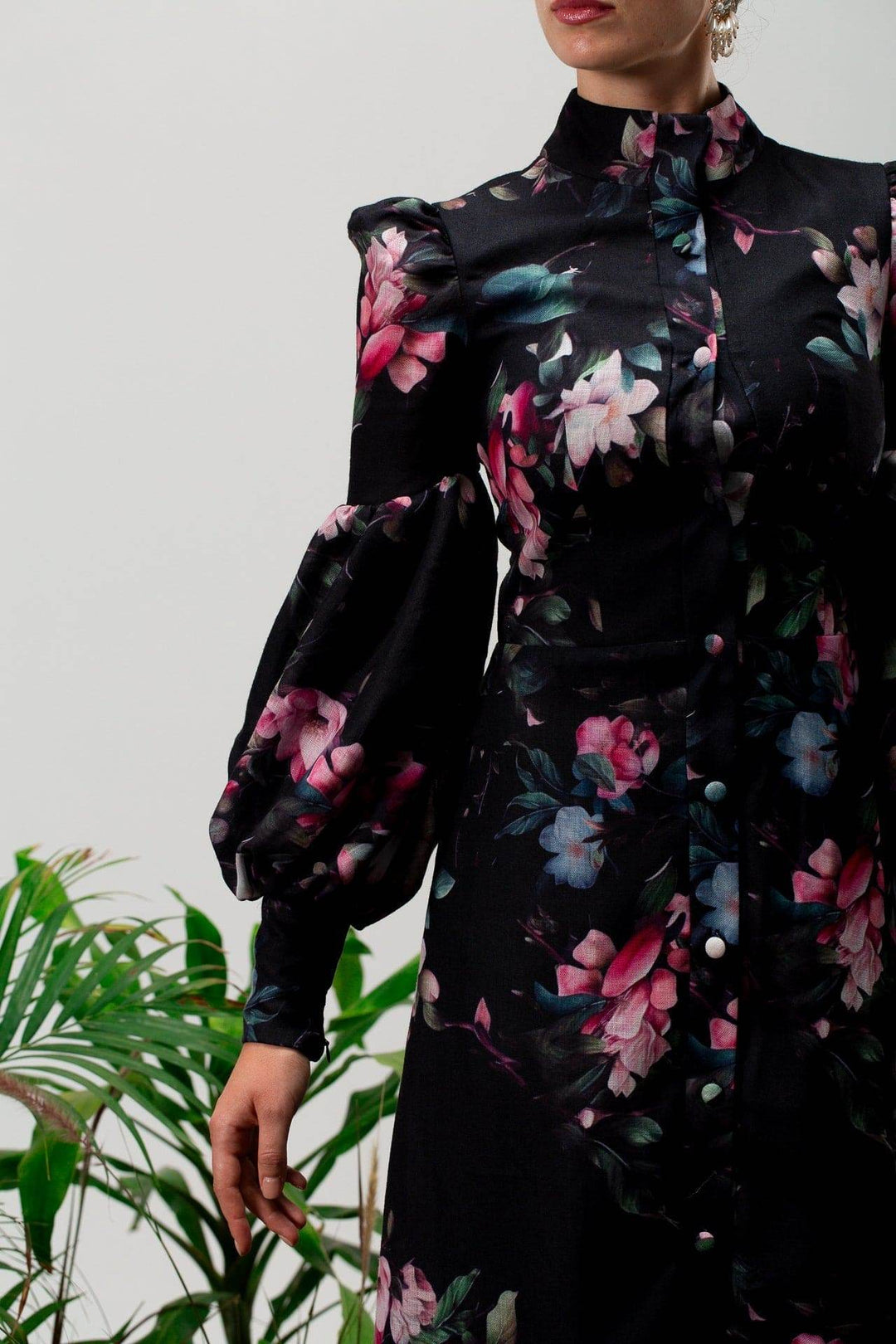 Lilwen Long Sleeves Maxi Dress - MOONMAINS EGY