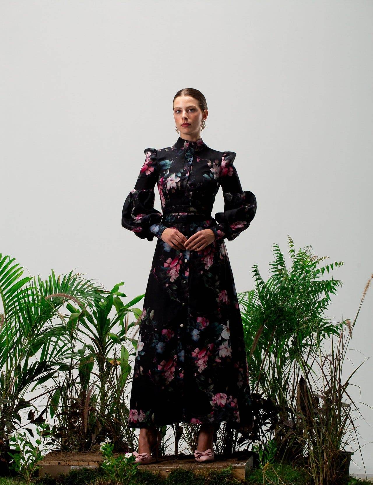 Lilwen Long Sleeves Maxi Dress - MOONMAINS EGY