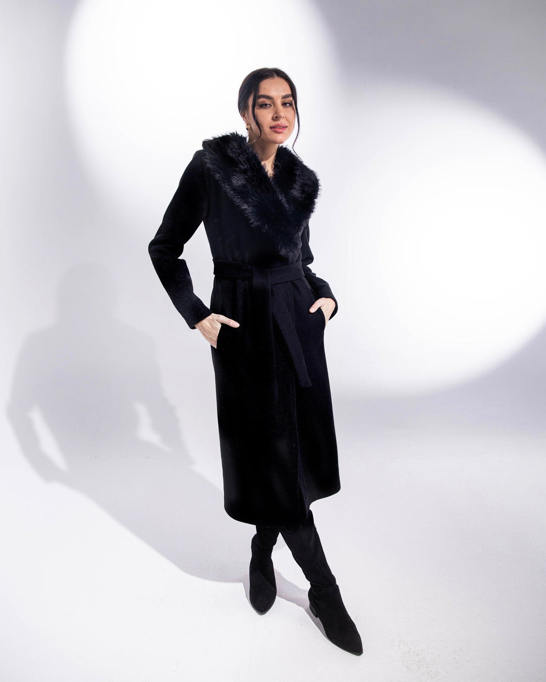 FAUX FUR COLLAR COAT WITH BELT