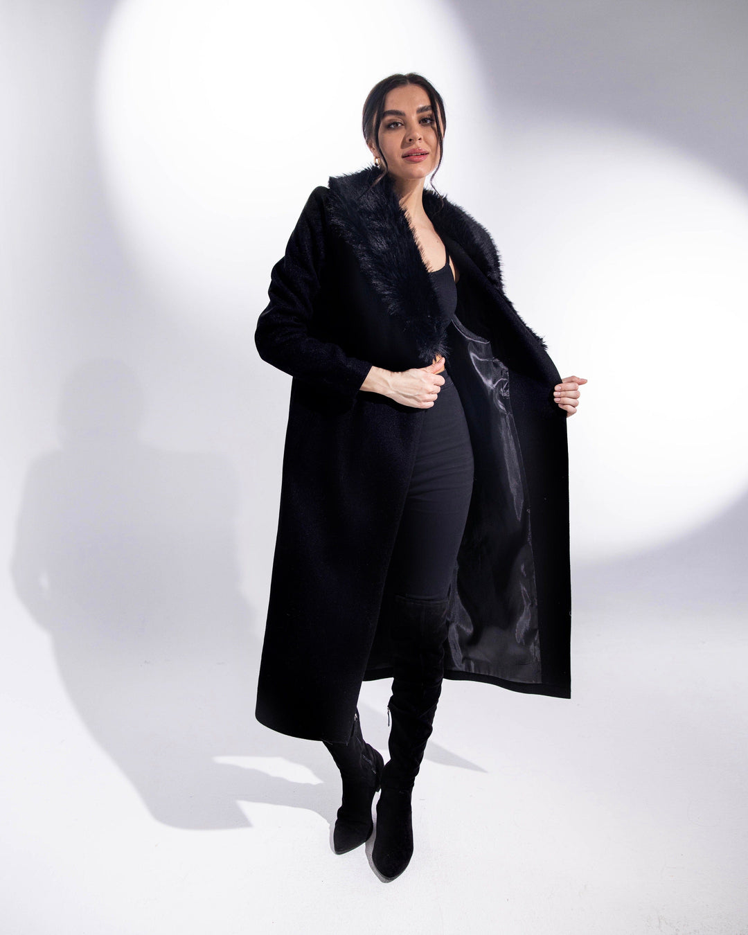 FAUX FUR COLLAR COAT WITH BELT