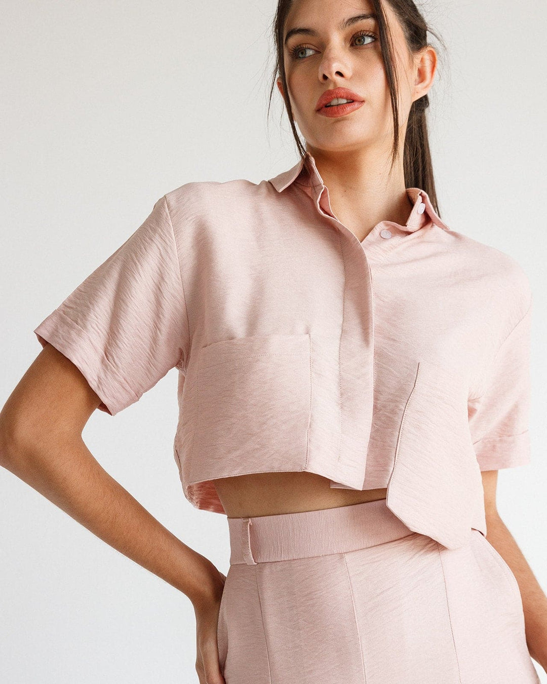 CROPPED LINEN SHIRT